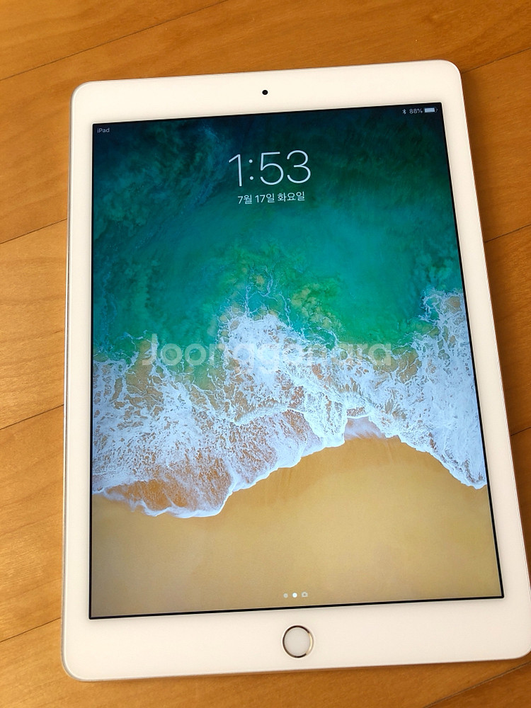 아이패드 에어2 16기가 와이파이--0