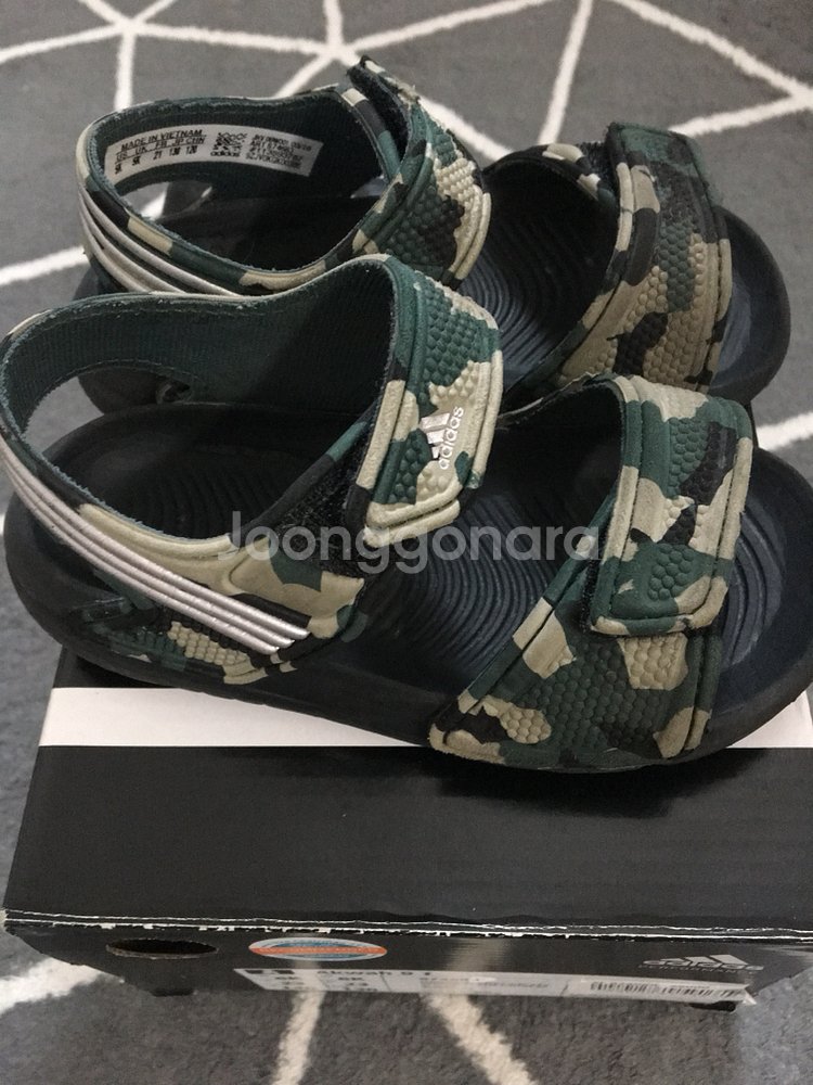 아디다스밀리터리샌들--2