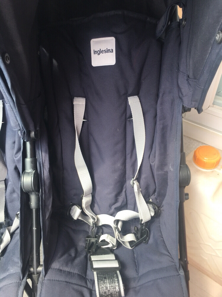 잉글레시나 쌍둥이 유모차--2