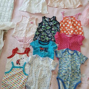 아기옷 나눔합니다