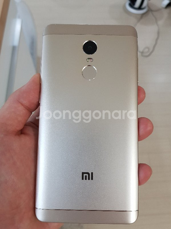 샤오미호미노트4X 32GB팝니다 --6