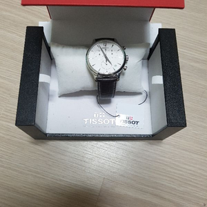 TISSOT 정품 가죽 시계 팝니다.