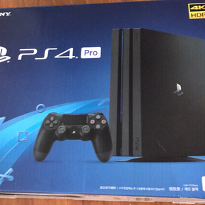 PS4 PRO + 게임3 + 패드2개+ 전용충전기