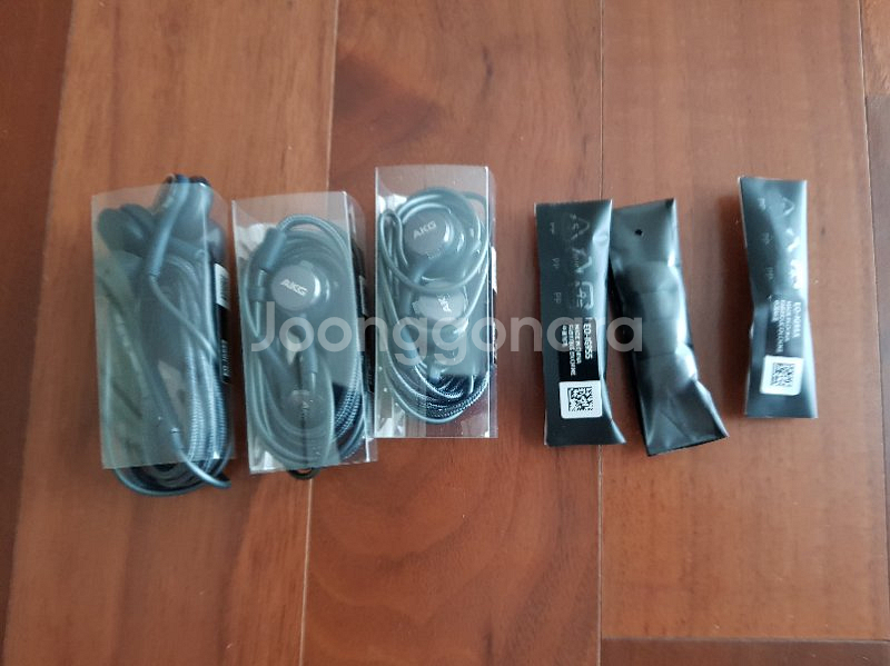 삼성번들 AKG 이어폰 판매합니다 (총3개 미개봉--0