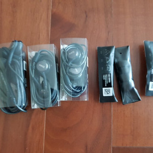 삼성번들 AKG 이어폰 판매합니다 (총3개 미개봉