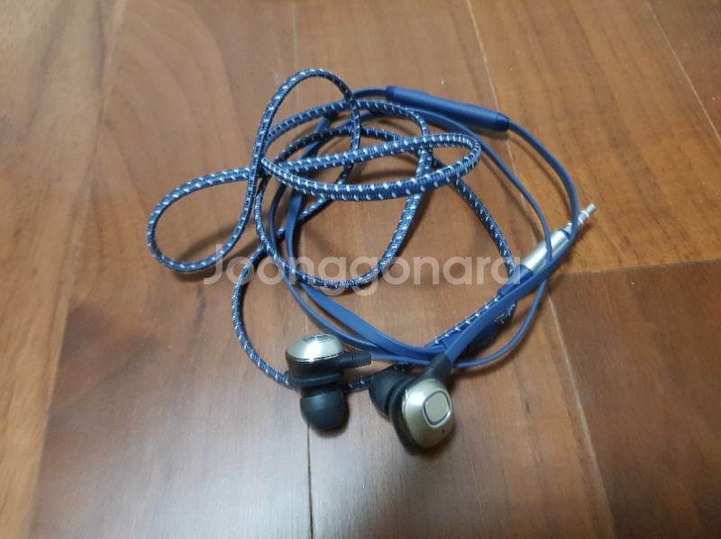 삼성 정품 렉탱글이어폰 판매합니다--0