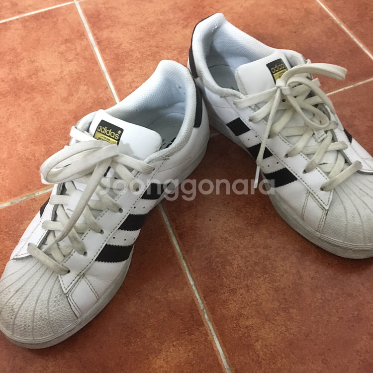 아디다스 슈퍼스타 파운데이션 팔아요~--5