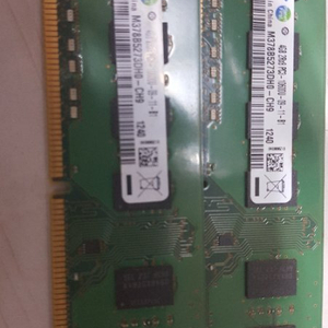 4GB 2rx8 pc3-10600u-09-11-B