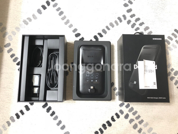 삼성 덱스패드 EE-M5100 2.5만원 팝니다--0
