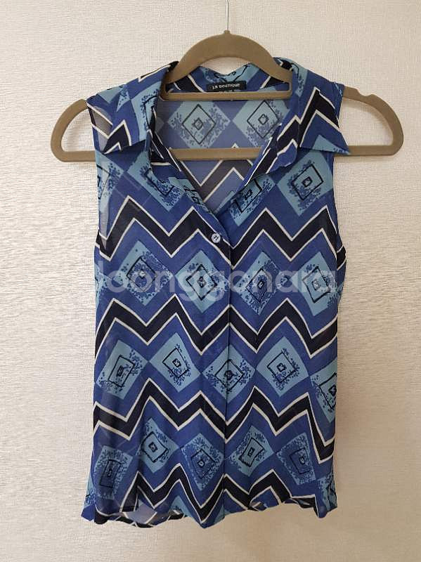 J.R BOUTIQUE 민소매 (네고가능)--0