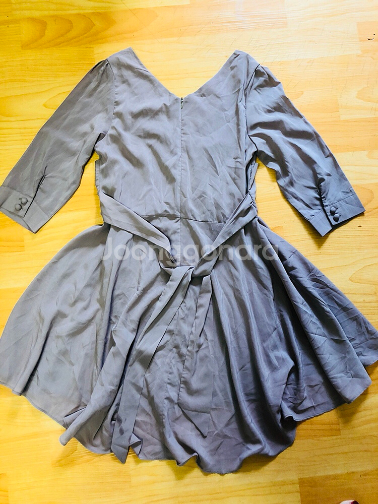 여성 브라운원피스--1