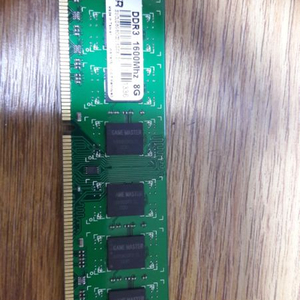 게임마스터 DDR3 램8기가팝니다.