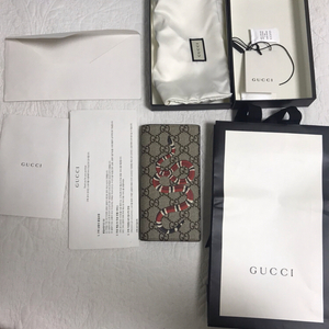 구찌 스네이크 장지갑/노트8 교환가능