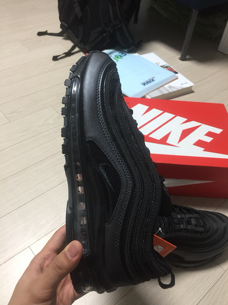 나이키에어맥스97올검헤마타이트 260--2