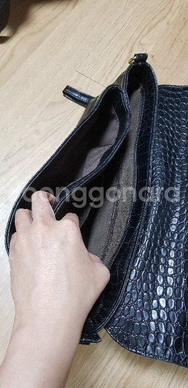 악어 패턴 가죽 클러치백--1