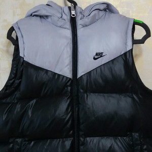나이키 양면 후드 패딩 베스트