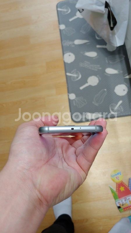 s6 블루 (skt) 외관a급 팝니다--3