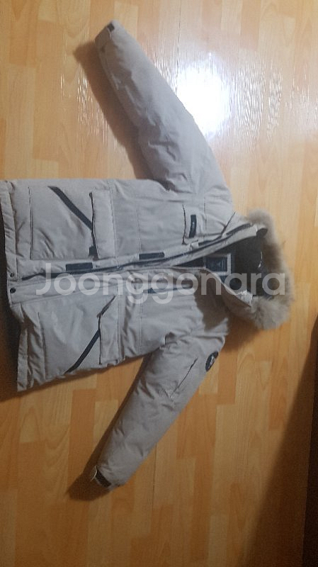 Guess 게스 패딩 XL--0