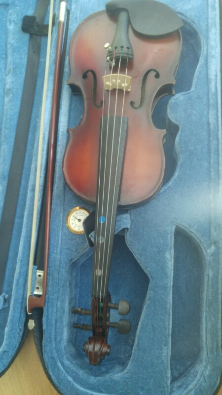 1/4사이즈 바이올린--1