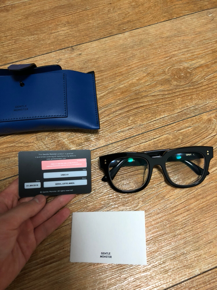 어제산 젠틀몬스터 우나씨(유나씨)--1