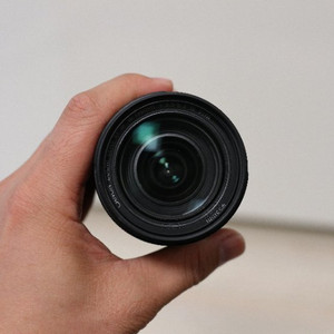 캐논 ef-m 18-150mm 팔아요
