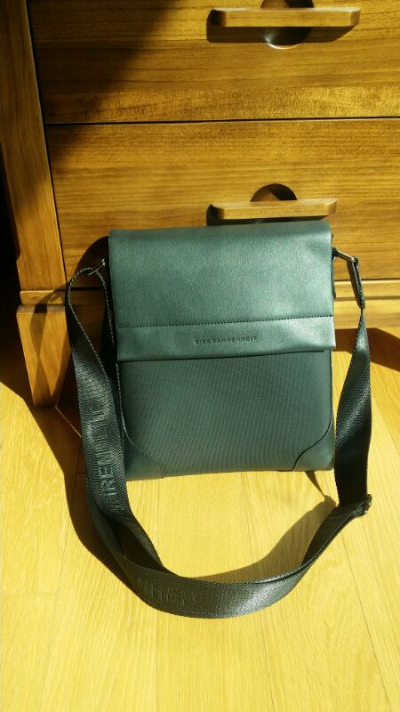 가방(서류 백)  미사용 새거.   (원가 29만원)--3