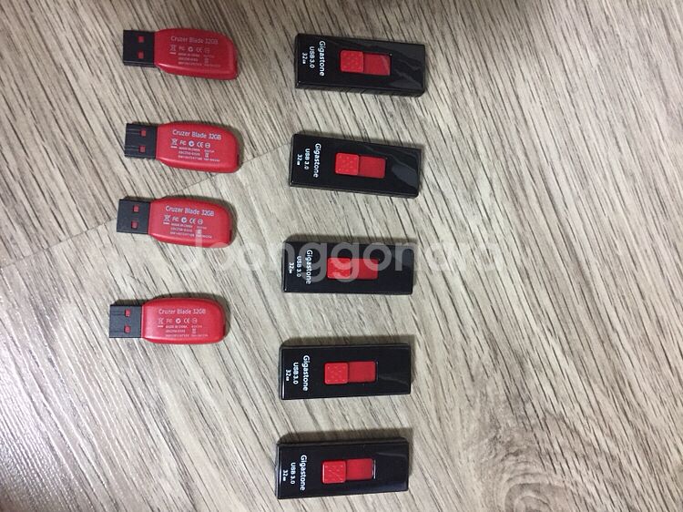 샌디스크 usb. 32기가. 메모리 팝니다--0