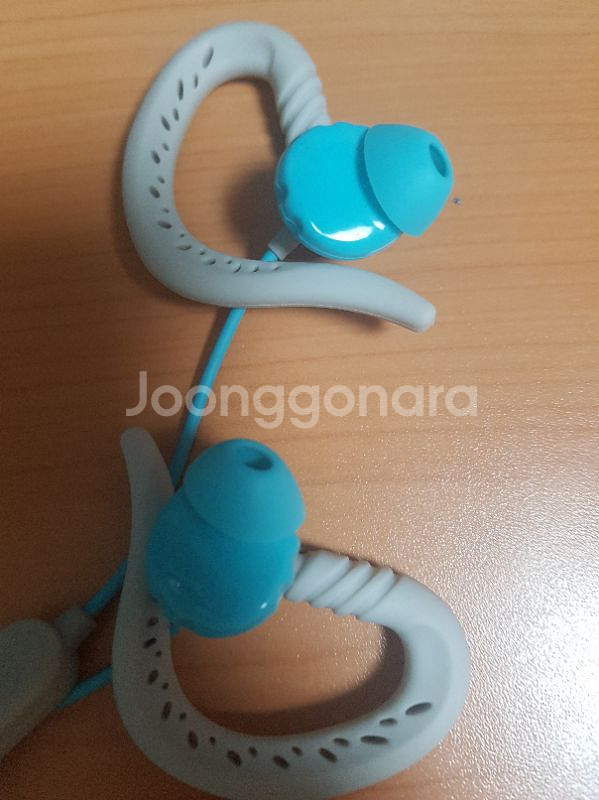 JBL 이어폰--0