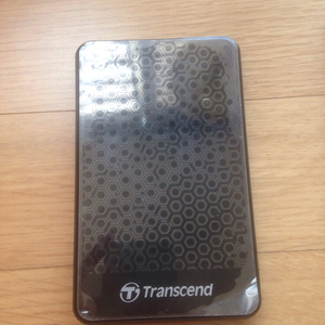 Transcend 1TB 외장하드 팝니다.