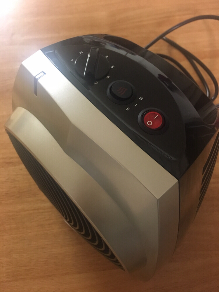 보네이도 히터 VH200-KR 전기 온풍기--2