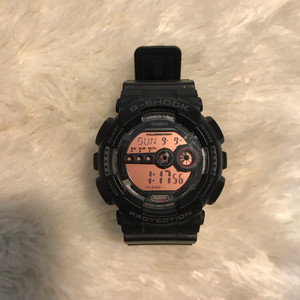 G-shock GD-100MS-1DR