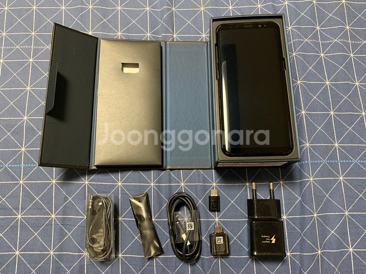 갤럭시 s8 64g 미드나잇블랙 정상해지폰 판매합--0