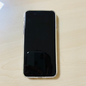 아이폰8 64G 블랙 S급 팝니다.