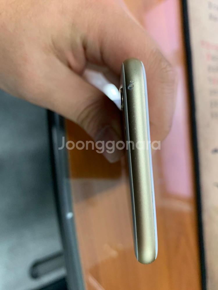아이폰 6S 128G 팝니다--2
