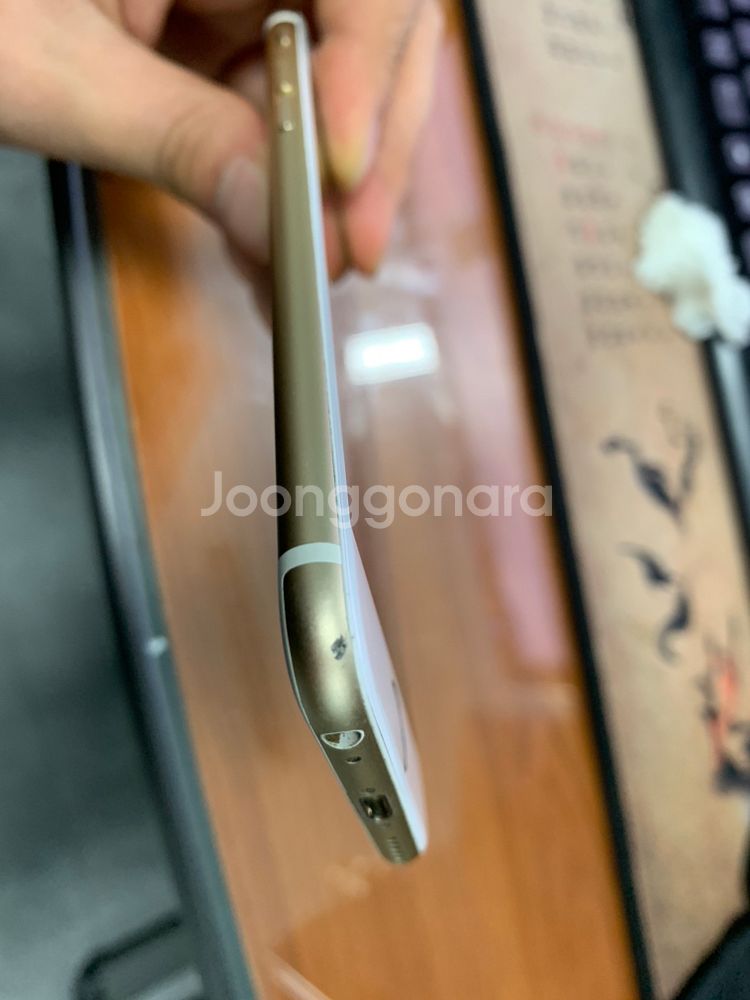 아이폰 6S 128G 팝니다--3