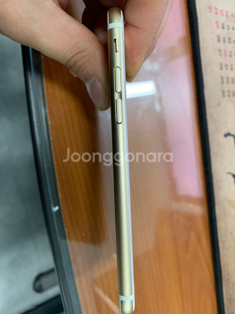 아이폰 6S 128G 팝니다--4