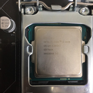 인텔CPU I5-4690 팔아용