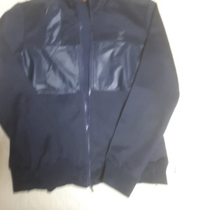 FILA 트레이닝복 상의 100