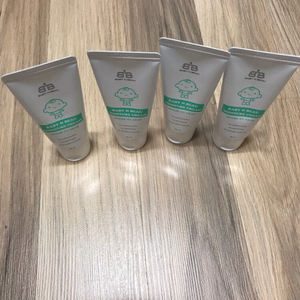 베이비앤뷰 수딩젤 /수분크림 판매합니다