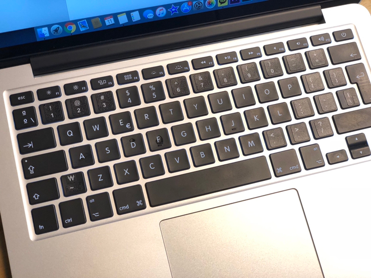 맥북 프로 2015년형 레티나 디스플레이--1