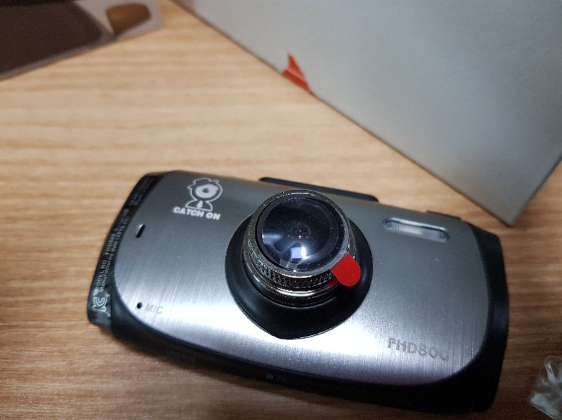 캐치온 블랙박스 fhd800 32G 새상품 --1