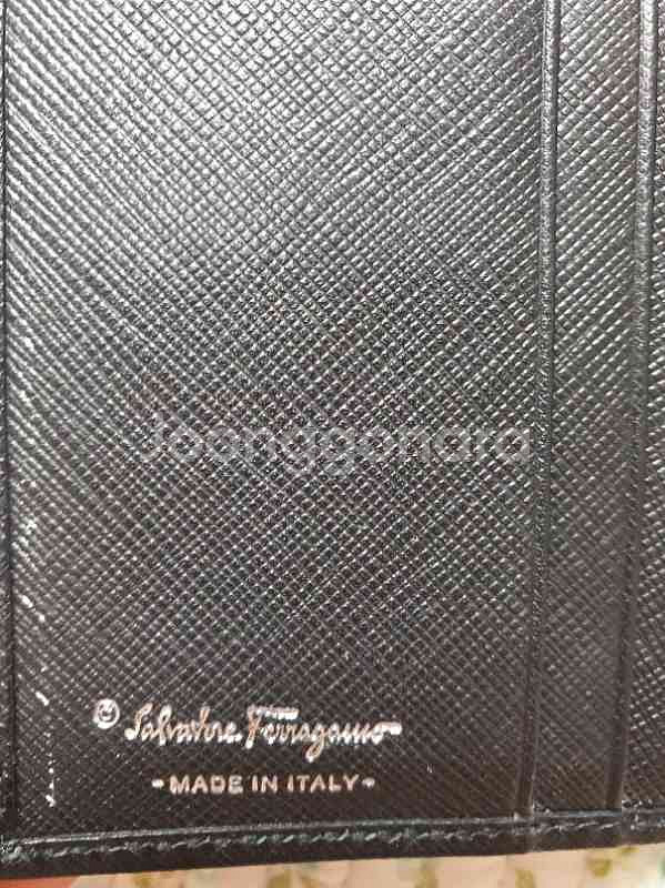 정품 가격인하 페레가모 반지갑--4