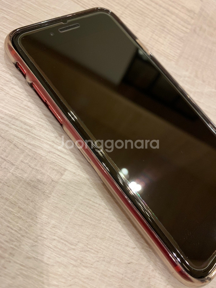 아이폰8 레드 256기가 판매합니다 리퍼19년5월--2