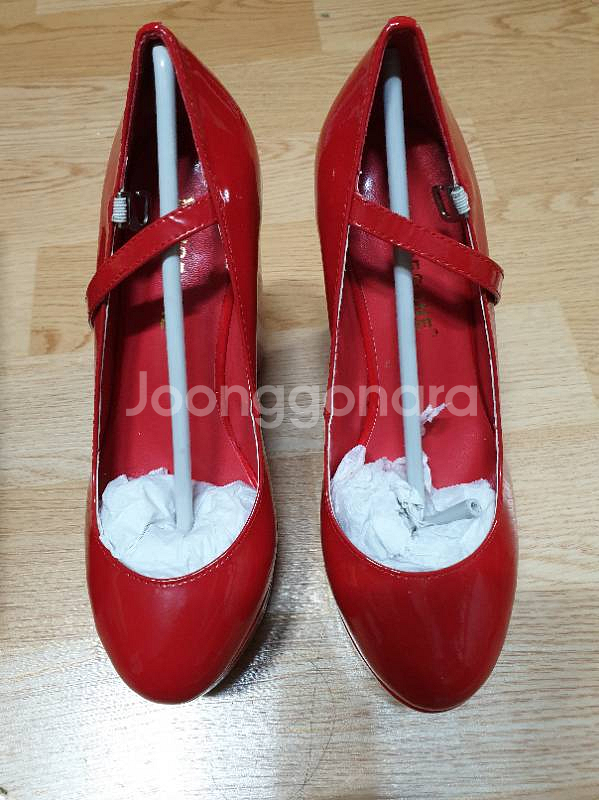 슈즈원 통굽 메리제인 레드 245사이즈 새것 팝니--0