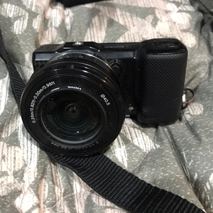 소니 NEX-5R 카메라 + 렌즈 포함