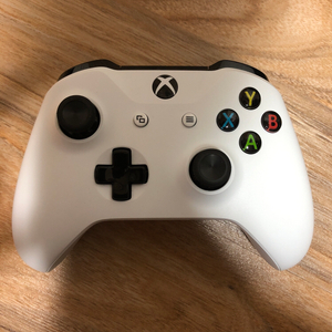 xbox one s 패드 팔아요