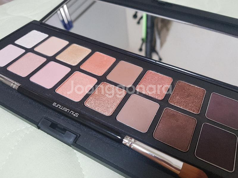 슈에무라 섀도 파레트--1