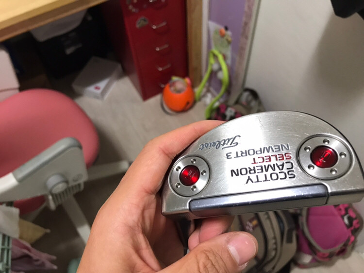 스카티 카메론 뉴포트3 34인치 28만--2