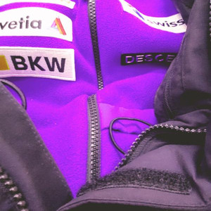 데상트 2017 아우디 자켓