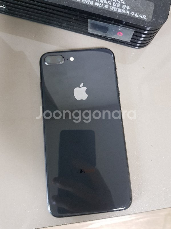 아이폰 8+ 256GB 스페이스그레이 판매합니다.--6